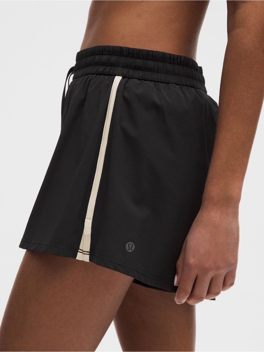 lululemon XL Swift Relaxed HR 2.5” Run Shorts
